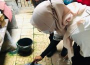 Polwan Jaga Jakarta Gelar PSN di Gunung Sahari Utara, Cegah DBD