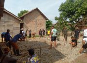 Bangun Harapan Baru, Satgas TMMD 0402/OKI Gali Fondasi Rumah Tidak Layak Huni