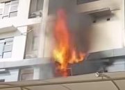 Gedung Satreskrim Polres Jakbar terbakar