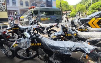 Kapolri perkuat peralatan personel Polri untuk  pengamanan masyarakat