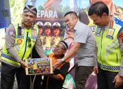 Kakorlantas perkuat kedekatan Polri dengan masyarakat di Jepara