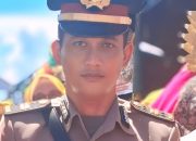 Kapolres Donggala, Melalui Kapolsek Damsol Iptu Edy Susilo Hadiri Upacara HUT Pendidikan Nasional 2 Mei 2026 Di Lapangan Sepak Bola Dampelas, Kabupaten Donggala