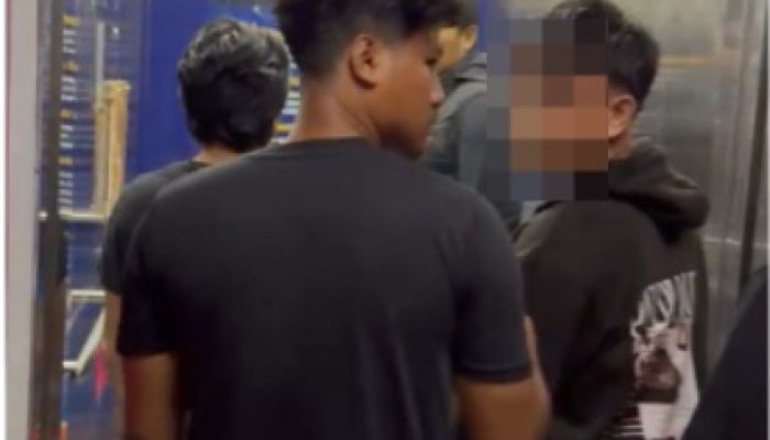 Pria di Depok Diamankan Usai Tendang Ambulans yang Hendak Jemput Korban Laka