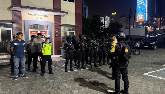 Brimob Metro Jaya Amankan 4 Remaja dan Miras Saat Patroli Malam di Pamulang