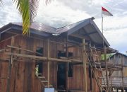 Satgas TMMD Ke-128 Kodim 1710/Mimika: Pemasangan Atap Rampung, Progres Pembangunan 5 Rumah Capai 90 Persen