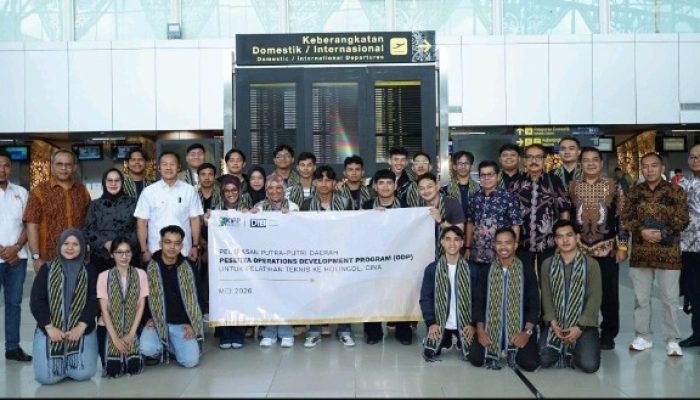 14 Pemuda Kayong Utara Berangkat ke Cina Belajar Teknologi Industri Aluminium