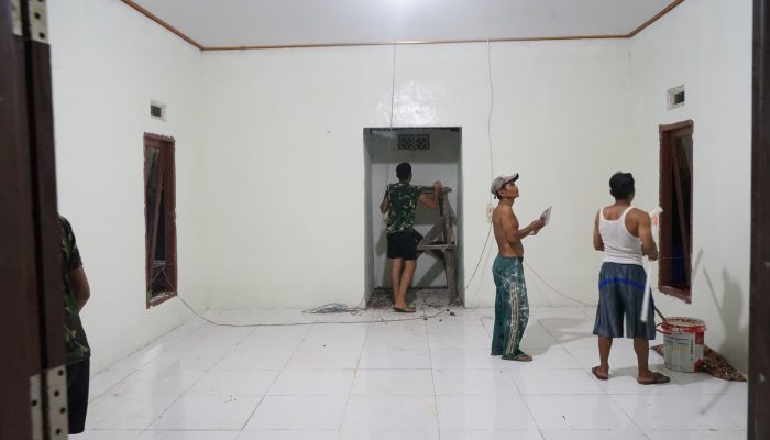 Tak Kenal Lelah Apalagi Menyerah, Satgas TMMD ke-128 Kodim 0402/OKI Lembur Malam
