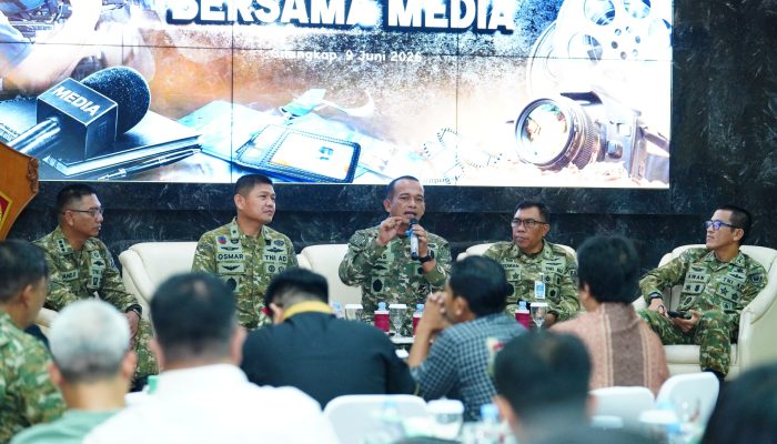 Perkuat Sinergi Informasi, Kapuspen TNI Gelar Dialog Bersama Insan Pers