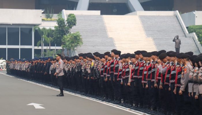 3.099 Personel Disiagakan Kawal Aksi Unjuk Rasa di Sejumlah Titik Jakarta Pusat