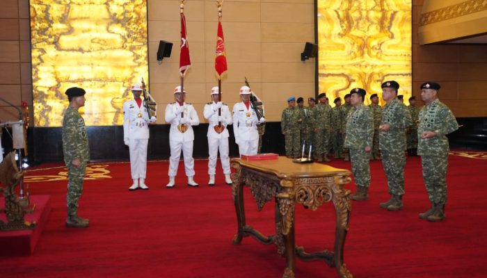 Perkuat Regenerasi Kepemimpinan, Mabes TNI Gelar Sertijab Dansesko TNI dan Pangkogabwilhan II