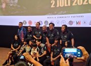Dua Nafas dan Air Mata yang Tertinggal di Meja Makan