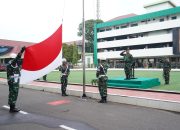Jaga Tradisi Jaga Disiplin, Wadandenmadam II/Swj Pimpin Upacara Bendera di Lapangan Makodam