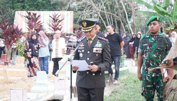Dandim 0402/OKI Pimpin Upacara Pemakaman Militer Almarhum Kopda Robi Angriawan