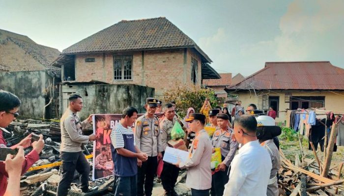 Polres Prabumulih salurkan bantuan sosial untuk korban kebakaran