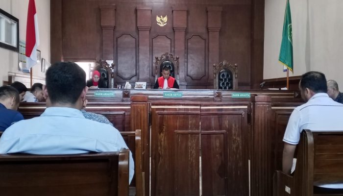 Sidang Praperadilan H.M. Zubairi dan Agus Achmad di PN Jakarta Utara Ditunda Berjam-jam, Permohonan Ditolak
