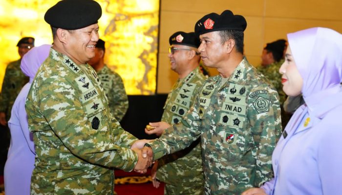 Irjen TNI Pimpin Laporan Korps Kenaikan Pangkat 105 Pati TNI