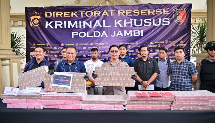 Ditreskrimsus Polda Jambi Ungkap Pembobolan Bank Jambi Rp144,82 Miliar, Tiga Tersangka Diamankan