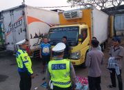 Jaga Jakarta On The Spot di Pelabuhan Muara Baru, Polisi Ajak Buruh Pelabuhan Jaga Keamanan dan Tolak Narkoba, Tawuran serta Judi Online