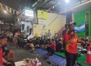 Pererat Kebersamaan Warga, Bhabinkamtibmas Kebon Kacang Dampingi Nobar Final Piala Dunia 2026