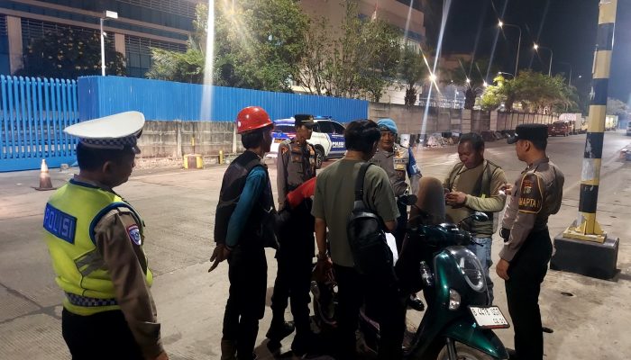 Patroli Cipta Kondisi JJOS Polres Pelabuhan Tanjung Priok Perkuat Pengamanan Kawasan Pelabuhan, Situasi Kamtibmas Tetap Aman dan Kondusif