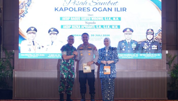 Dandim 0402/OKI Salurkan Bantuan Sembako untuk Korban Kebakaran di Desa Serinanti
