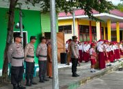 Kasat Binmas Polres Tojo Una-Una Ajak Siswa SDN 1 Ratolindo Disiplin, Jauhi Bullying dan Game Online Berlebihan