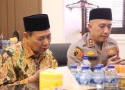 Perkuat Sinergi Ulama dan Polri, Ketua MUI Jakarta Utara Kunjungi Polres Pelabuhan Tanjung Priok dan Pimpin Doa Bersama