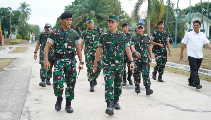Pangdam II/Swj Kunjungan Kerja ke Yonkav 5/DPC, Tegaskan Kesiapan Satuan