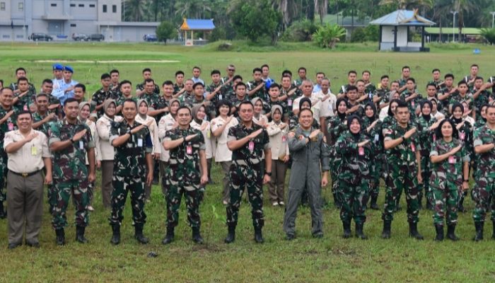 Lanud Rsn Tanam 1100 Pohon, Wujudkan Lanud Hijau sebagai Paru-Paru Kota Pekanbaru