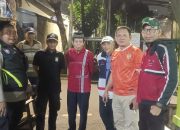 Bhabinkamtibmas Petamburan Bersama Tokoh Masyarakat Perkuat Satkamling Melalui Sambang Pos Keamanan Lingkungan