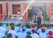 Polri Kerahkan 372 Taruna Akpol Dampingi Siswa di 73 Sekolah Rakyat Bersama Taruna Akademi TNI