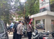 Polsek Metro Tanah Abang Laksanakan Pengamanan Aksi Unjuk Rasa di Kantor DPP PSI Secara Humanis dan Profesional