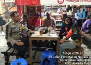 Dekatkan Diri dengan Warga, Bhabinkamtibmas Johar Baru Perkuat Keamanan RW 09