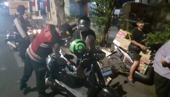 Polsek Senen Gelar Operasi Stasioner di Kawasan Pasar Senen Tekan Ruang Gerak Kriminalitas