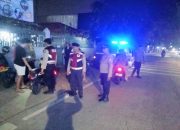 Cegah Kejahatan di Jam Rawan, Polsek Cempaka Putih Gelar Razia Stasioner