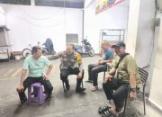 Patroli Dialogis hingga Larut Malam, Polsek Cempaka Putih Ajak Warga Bersama Jaga Kamtibmas