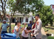 Polres Ketapang Salurkan 16 Ton Air Bersih untuk Warga Tanjung Baik Budi, Wujud Kepedulian Polri di Tengah Kemarau