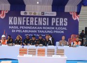 Kapolres Priok Hadiri Konferensi Pers, 8,96 Juta Batang Rokok Ilegal Diamankan di Pelabuhan Tanjung Priok, Negara Berpotensi Rugi Rp.6,68 Miliar