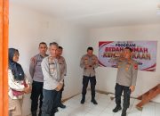 Bedah Rumah Warga di Kramat Rampung, Kapolsek Senen Serahkan TV dan Lemari