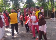 JJOS PMJ Merdeka Bersama Masyarakat, Polres Pelabuhan Tanjung Priok Gelar Lomba Permainan Tradisional di Muara Angke