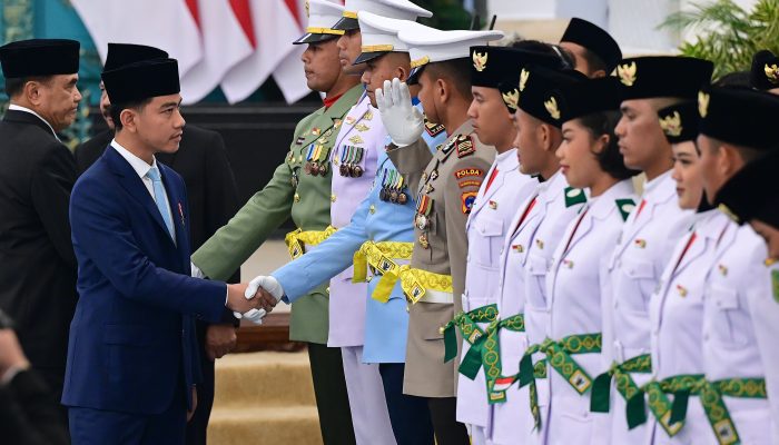 Panglima TNI Hadiri Pengukuhan Paskibraka Tingkat Pusat Tahun 2026