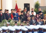 Panglima TNI Hadiri Upacara Penurunan Bendera Sang Merah Putih di Istana Merdeka