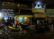 Brimob Polda Metro Jaya Patroli Jaktim, 5 Pemuda Diduga Bawa Tembakau Sinte Diamankan