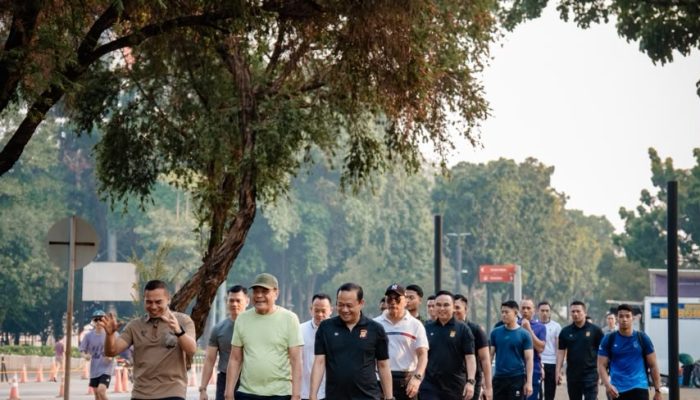 Situasi Jakarta Aman, Menkopolkam, Kapolda, dan Pangdam Jaya Olahraga Bersama di GBK