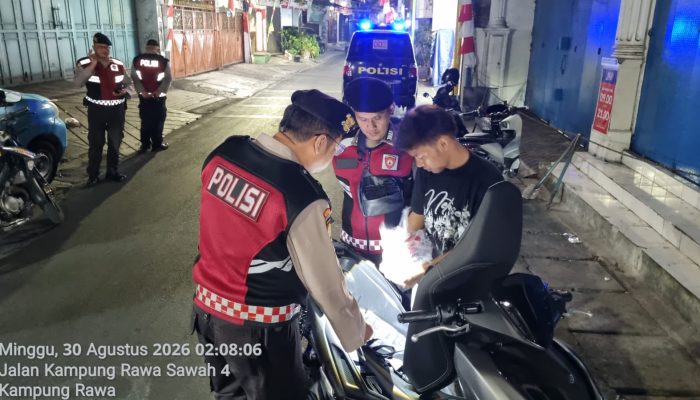 Cegah Kejahatan Jalanan, Polsek Johar Baru Gelar Patroli Cipta Kondisi Dini Hari di Sejumlah Titik Rawan Johar Baru