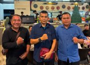 Nikmati secangkir kopi bersama Kapen Lanud Roesmin Nurjadin Letkol Sus Zemonnedi, M.M