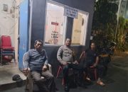 Dini Hari Polisi Hadir di Poskamling Rawasari, Warga Diingatkan Waspada Kejahatan