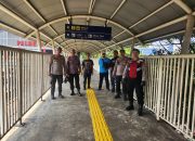 Berikan Rasa Aman, Polsek Metro Tanah Abang Laksanakan Patroli di Gedung DPR RI dan Stasiun Palmerah