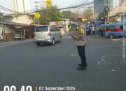 Langkah Kecil untuk Kenyamanan Warga, Polisi Hadir Atur Lalu Lintas di Pagi Hari