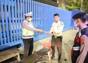 Patroli Jaga Jakarta Jaga Priok di Pelabuhan Sambil Bagikan Masker
